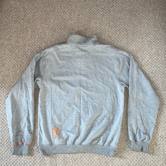 Men’s Lululemon Athletics zip up sweater size medium - Picture 3 of 3